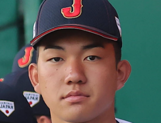 石垣元気選手の画像
